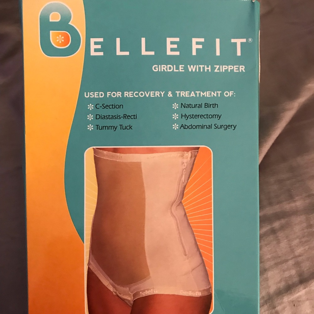 Bellefit girdle with zipper